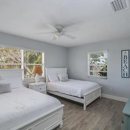 Mermaid Manor; Waterfront With Direct Ocean Access And Private Heated Pool Marco Island Exterior foto