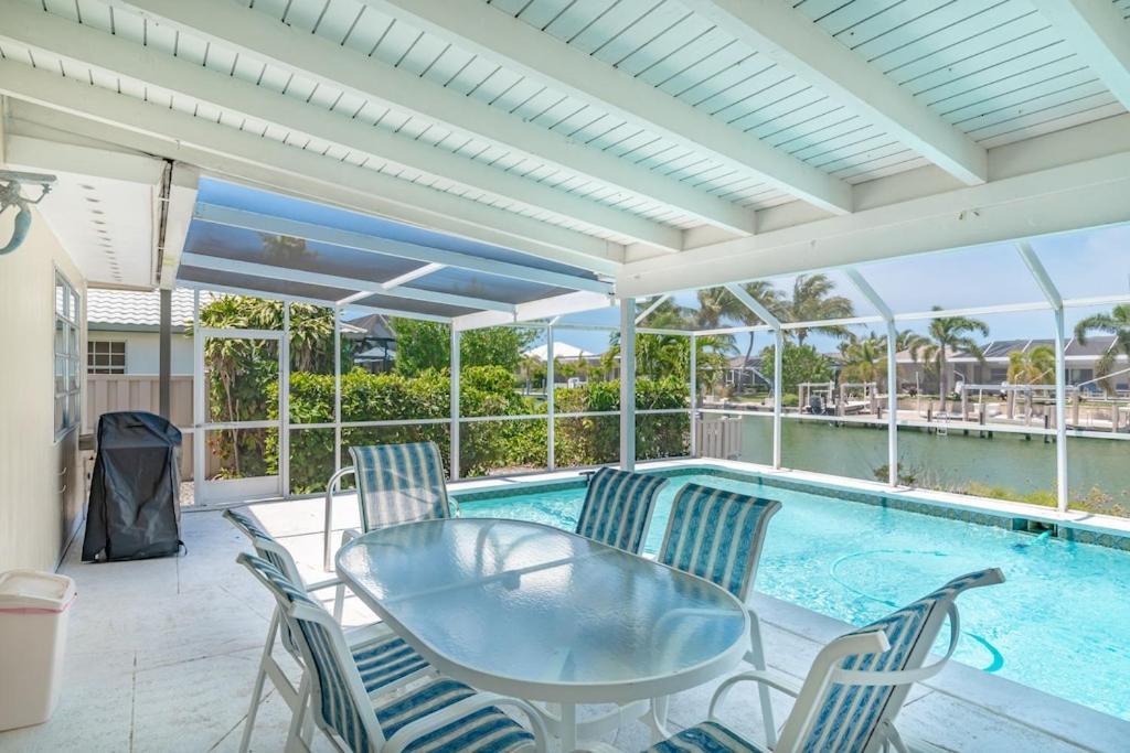 Mermaid Manor; Waterfront With Direct Ocean Access And Private Heated Pool Casa vacanze *
